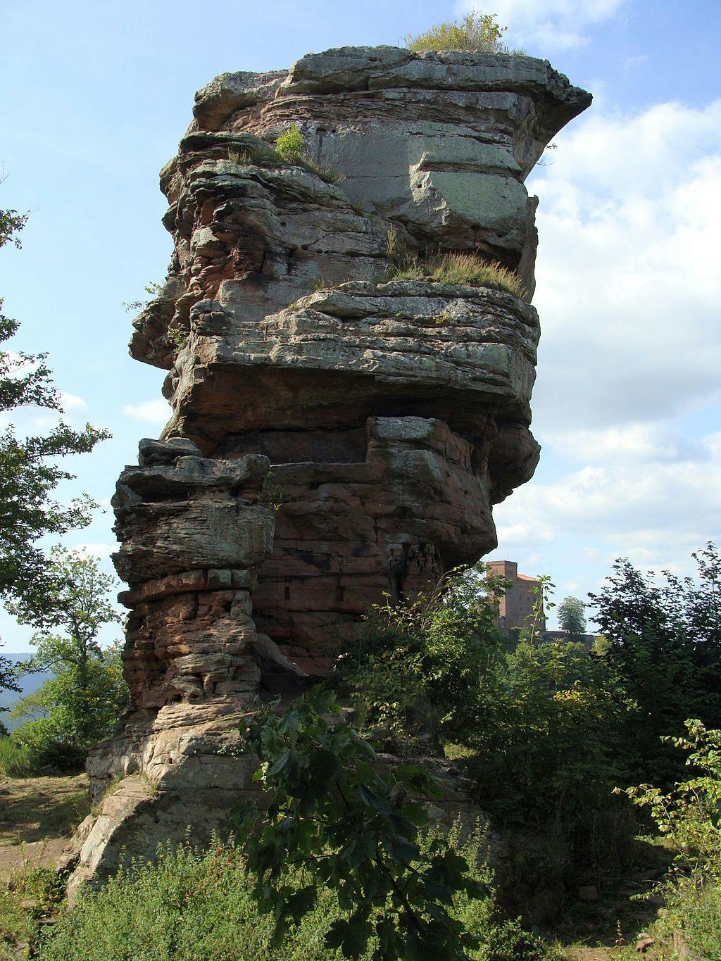 Anebos ruin (Steffen 962, CC0, Wikimedia Commons)